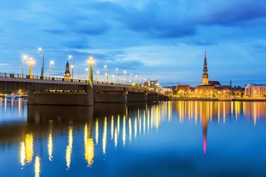 Tour fantasma de Riga con degustación de bálsamo